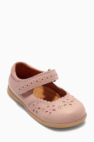 Pink Leather Shoes (Younger Girls)